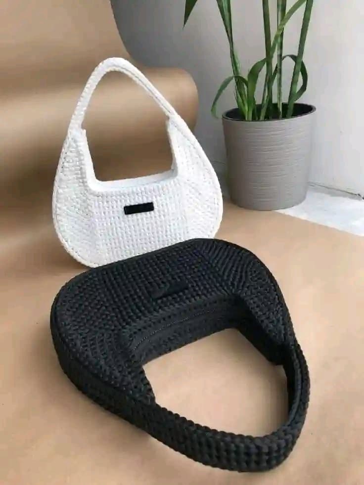 crochet shoulder bag