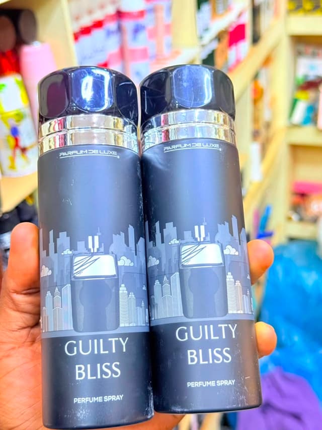 PERFUMED SPRAYS 