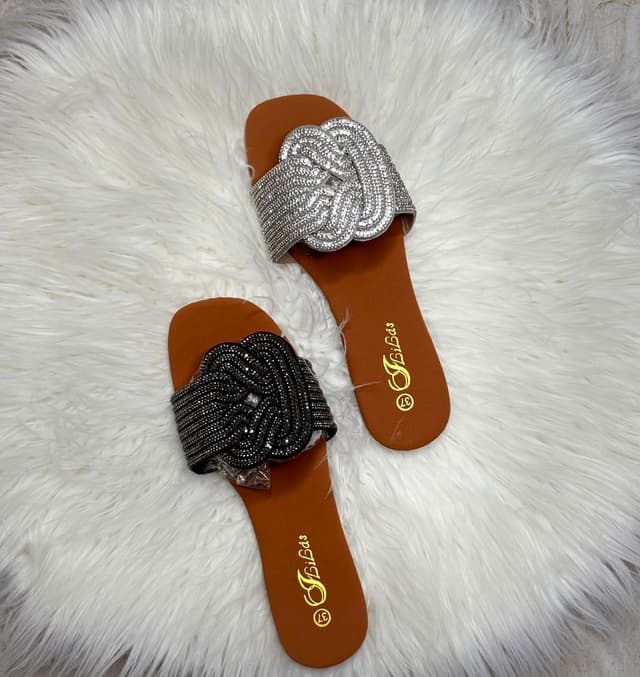 Shoe 