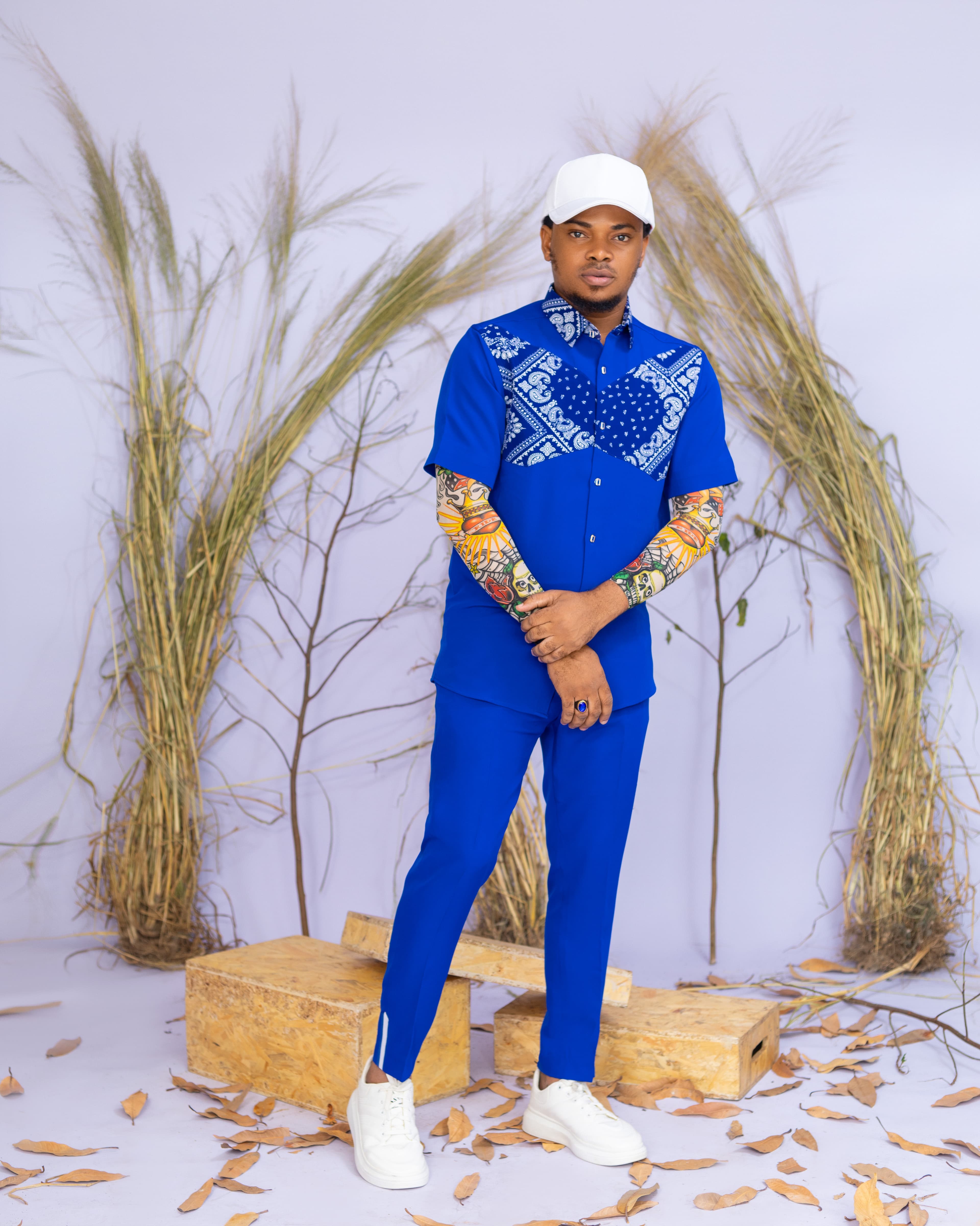 The Safari Short-Sleeve Set - Blue