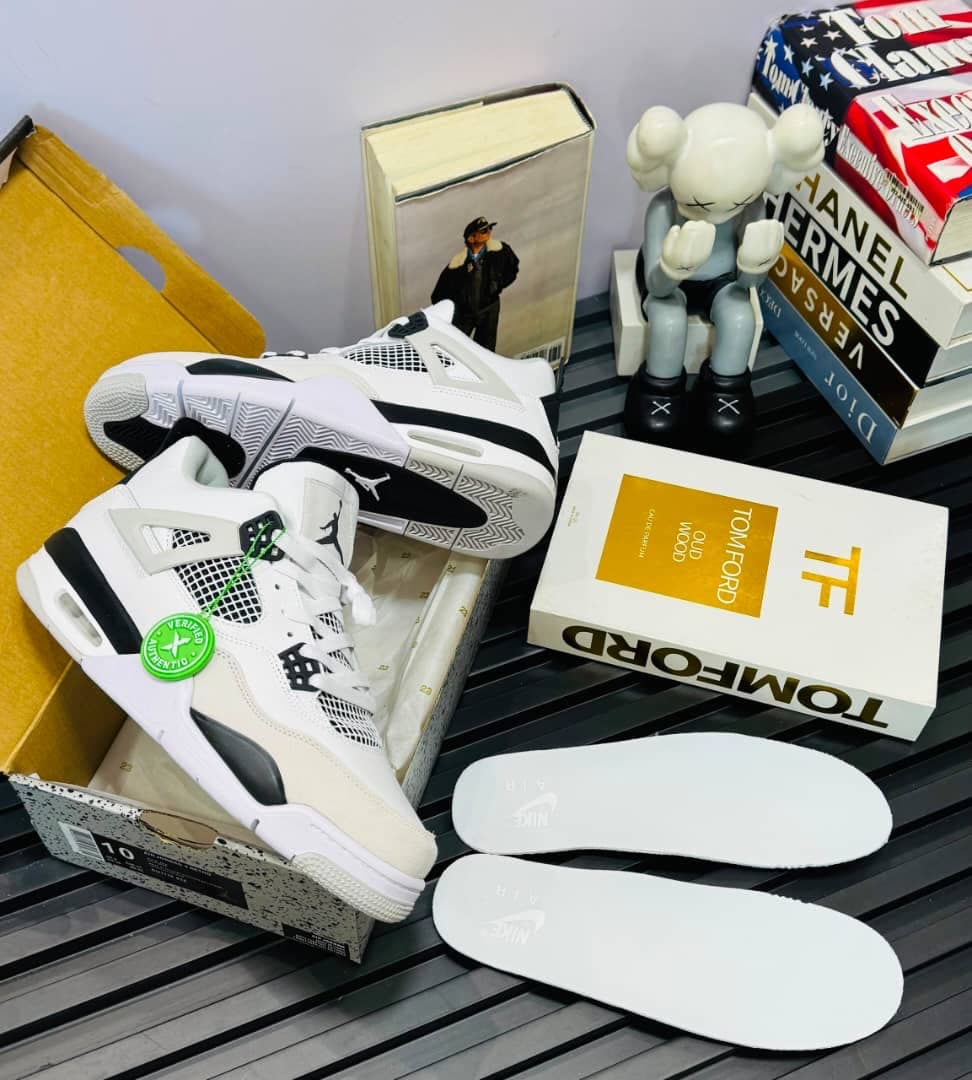 Nike Air Jordan 4 sneakers