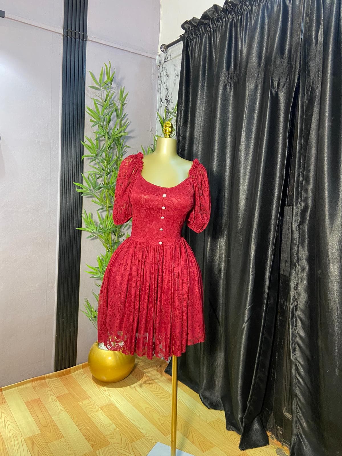 Elegant Red Zara Lace Mini Dress