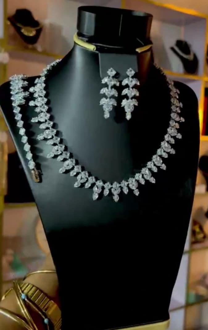 Fashionable jewellery